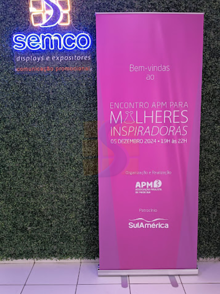 banner vertical 5 semco displays sao paulo