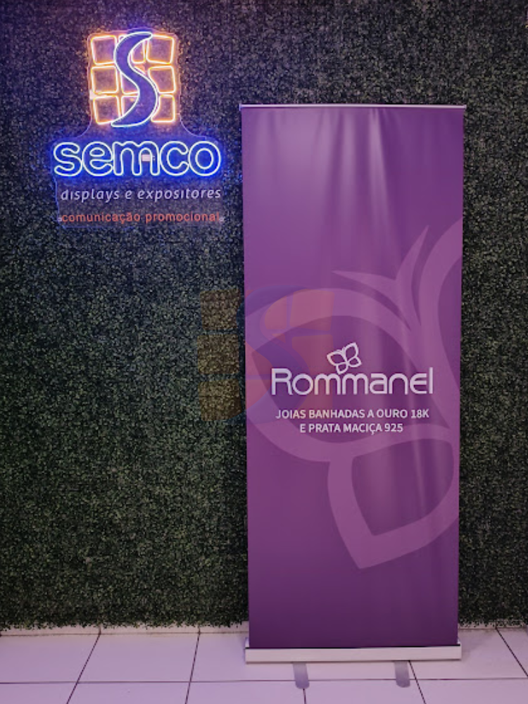 banner vertical 6 semco displays sao paulo
