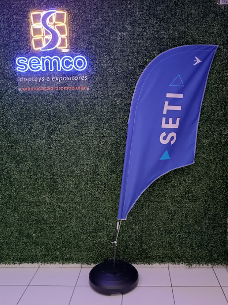 wind banner 7 semco displays sao paulo