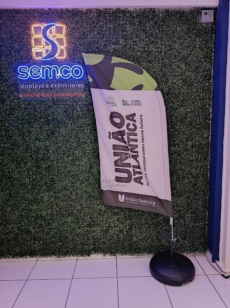 bandeira de propaganda de loja 6 semco displays sao paulo