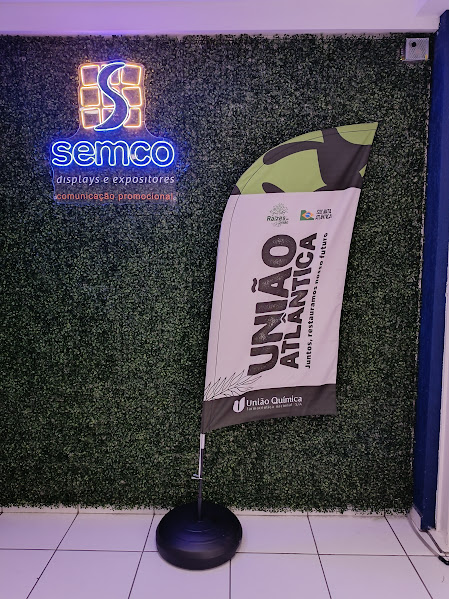 bandeira para comercio 3 semco displays sao paulo